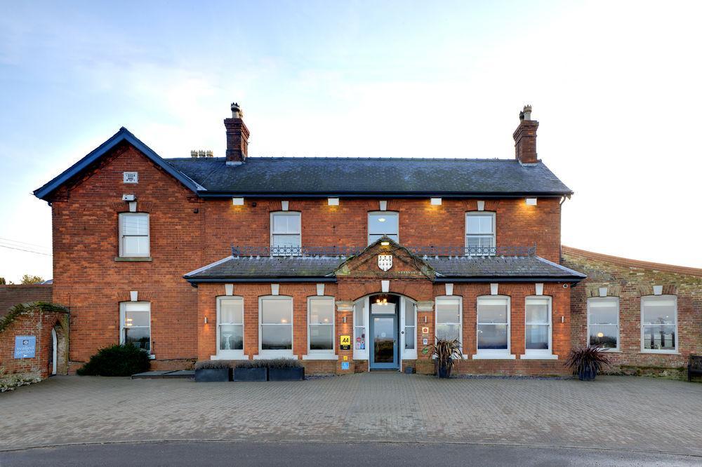 Titchwell Manor Hotel Екстериор снимка