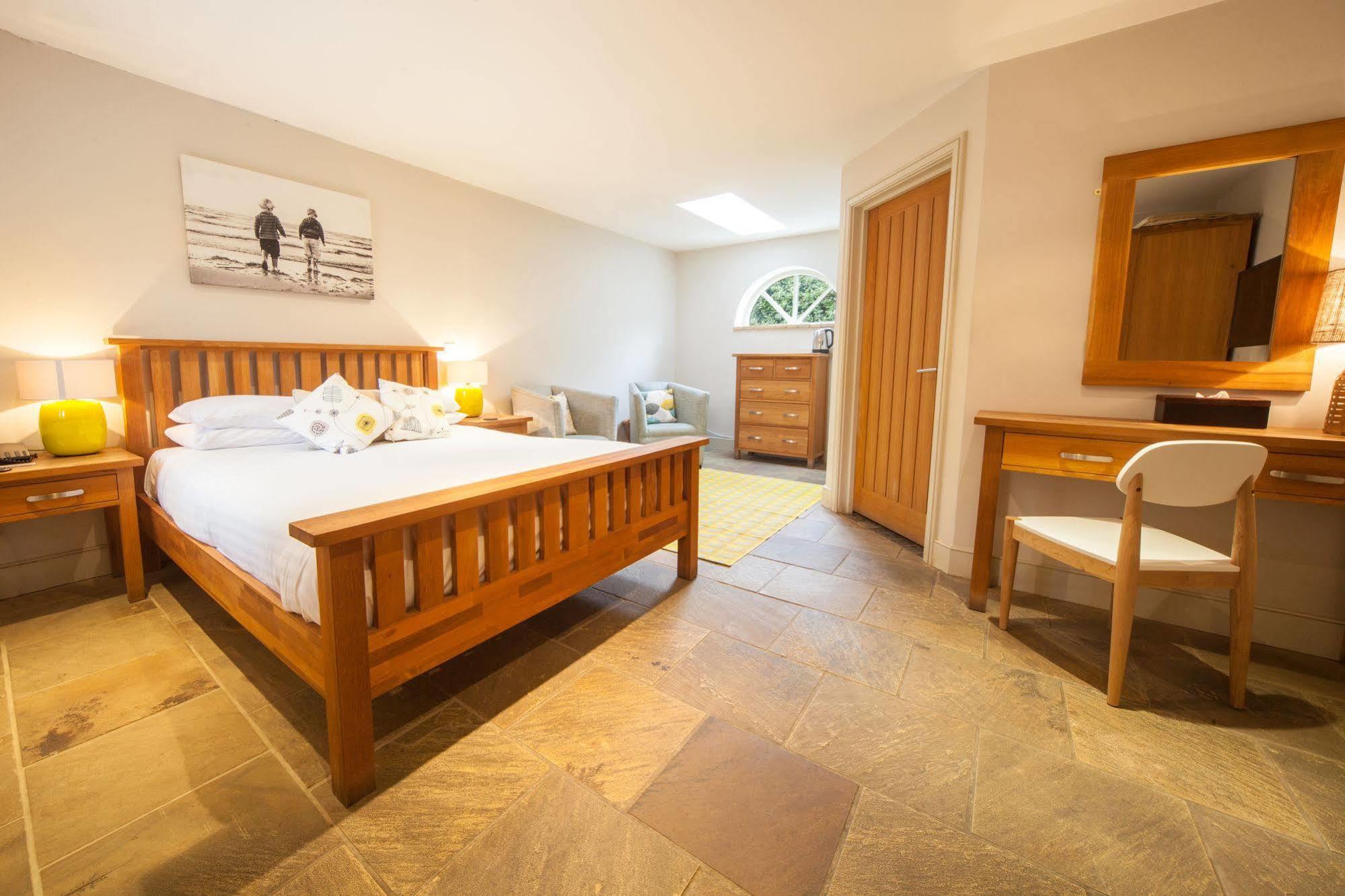 Titchwell Manor Hotel Екстериор снимка