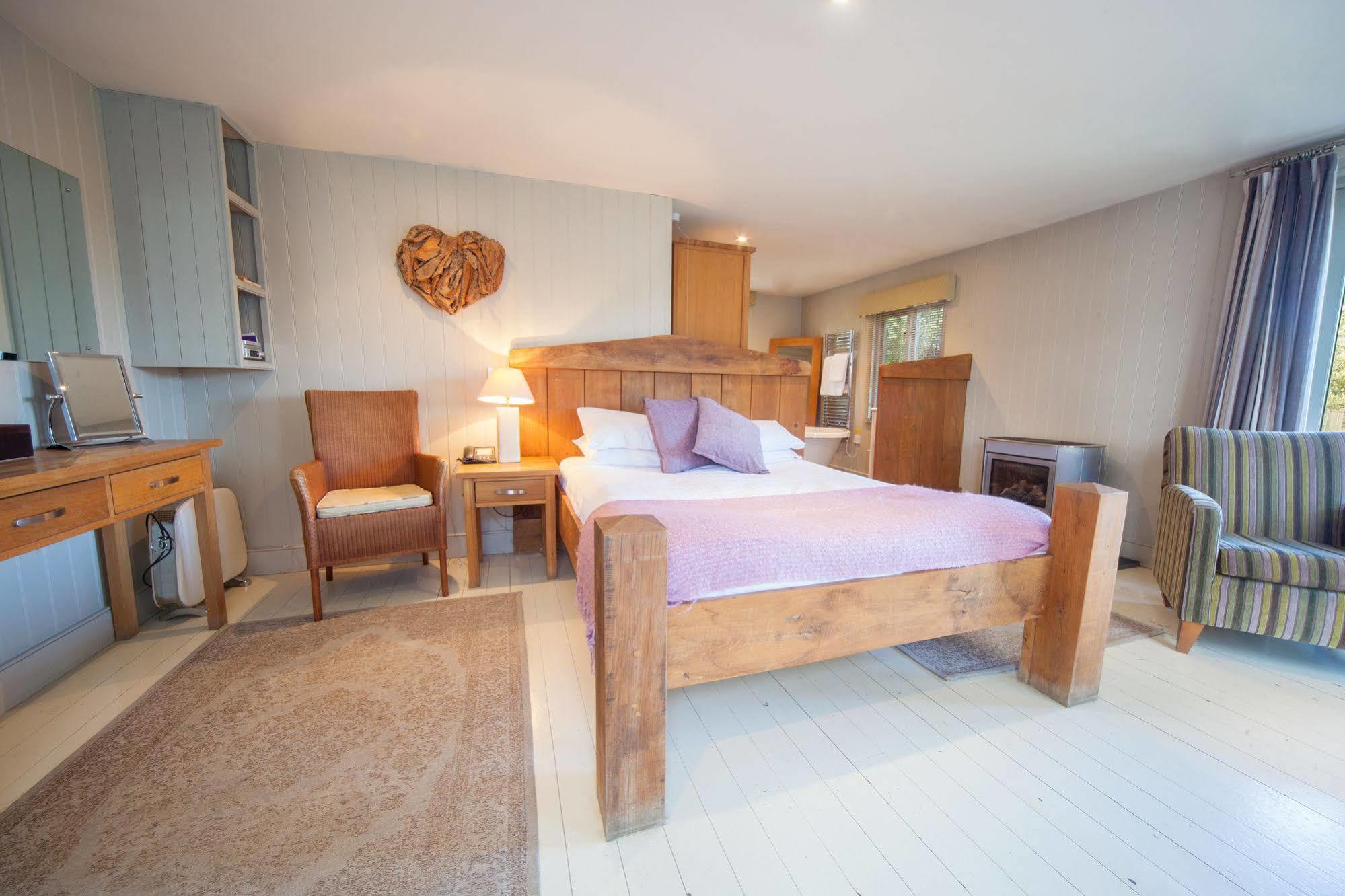 Titchwell Manor Hotel Екстериор снимка